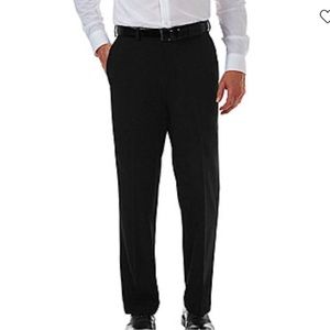 Haggar NWT Men’s Cool 18 Classic Fit dress pants. 36” x 31”. Black.